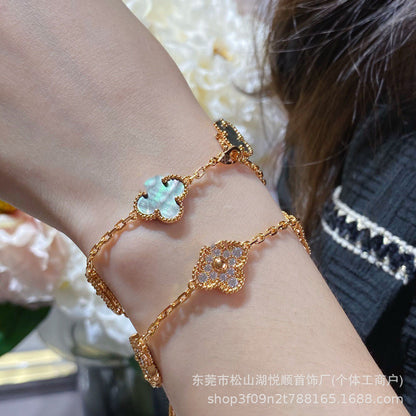 1 to 1 Clover Bracelet